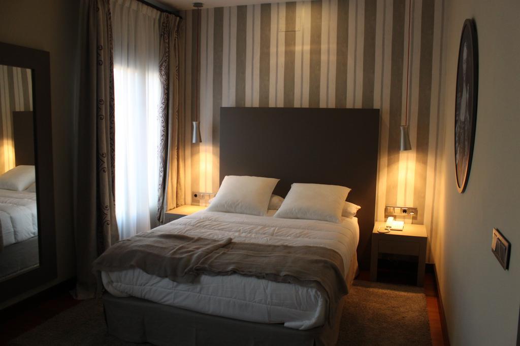 Ar Isabel De Farnesio Hotel San Ildefonso